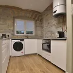 Da Kevin * 的里雅斯特